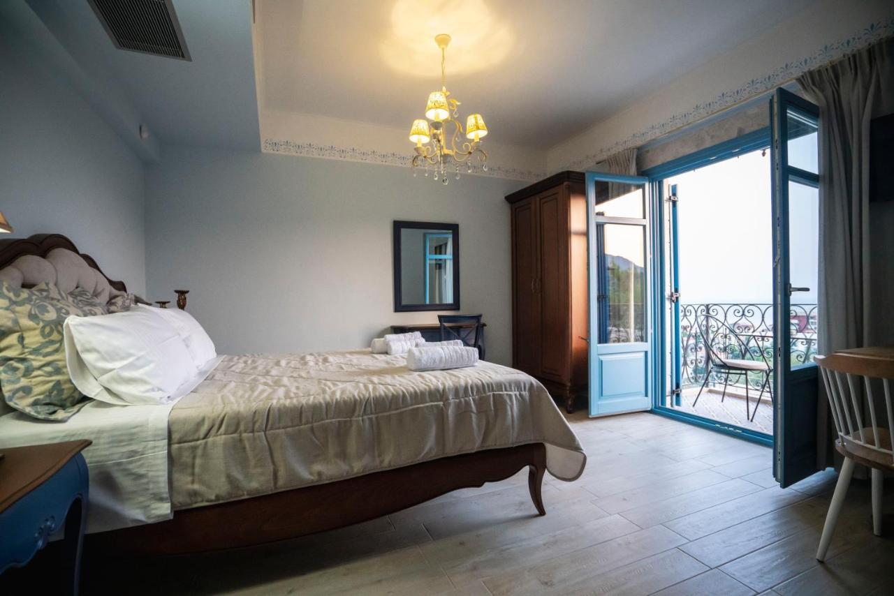 Aparthotel Elysium Living Parga Esterno foto