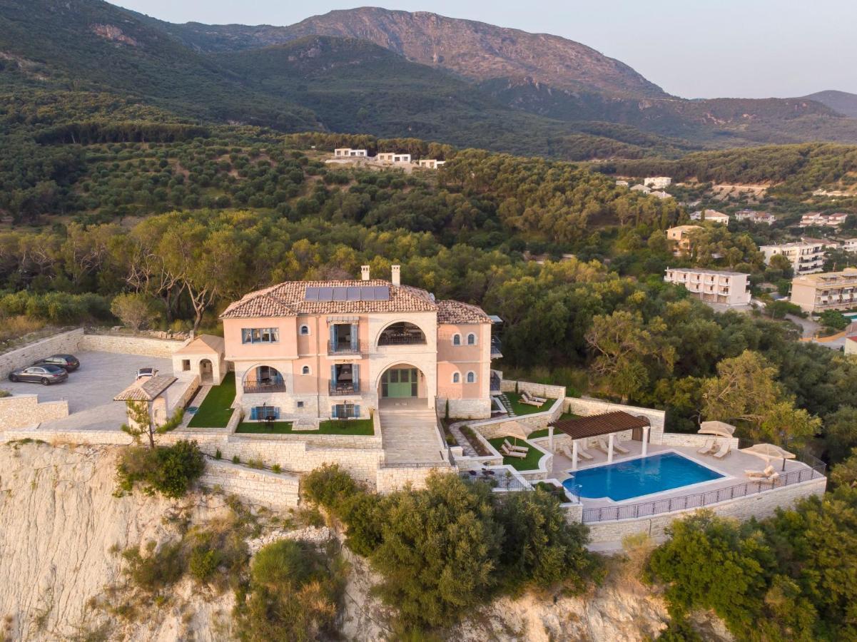 Aparthotel Elysium Living Parga Esterno foto