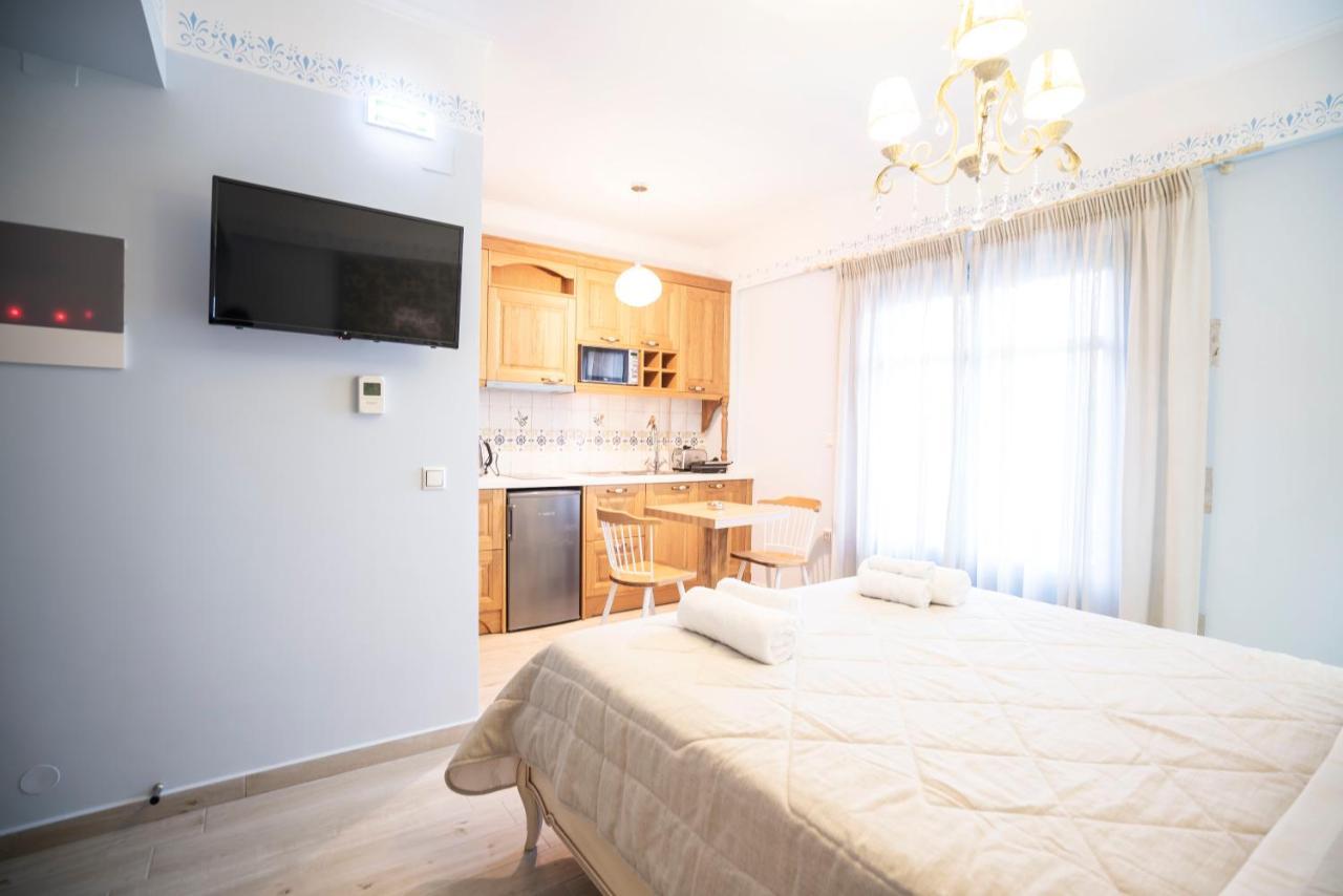 Aparthotel Elysium Living Parga Esterno foto