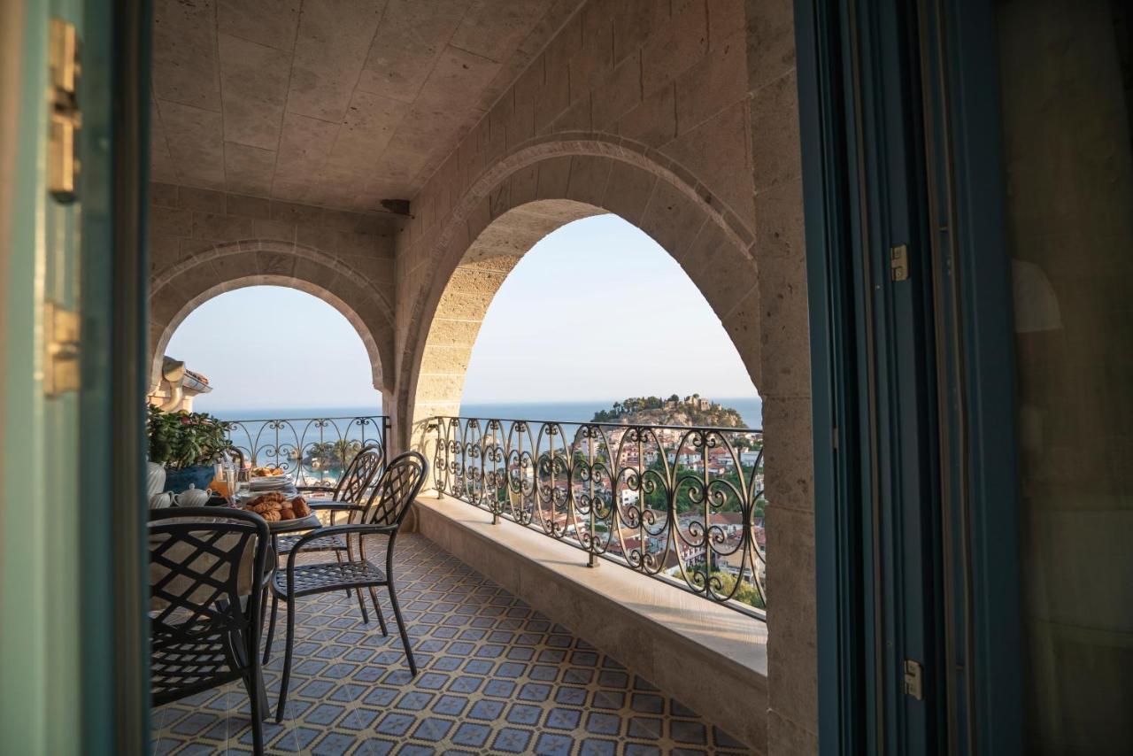 Aparthotel Elysium Living Parga Esterno foto