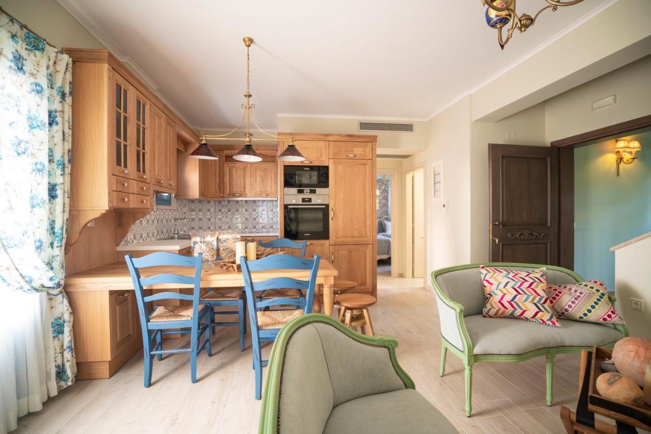Aparthotel Elysium Living Parga Esterno foto