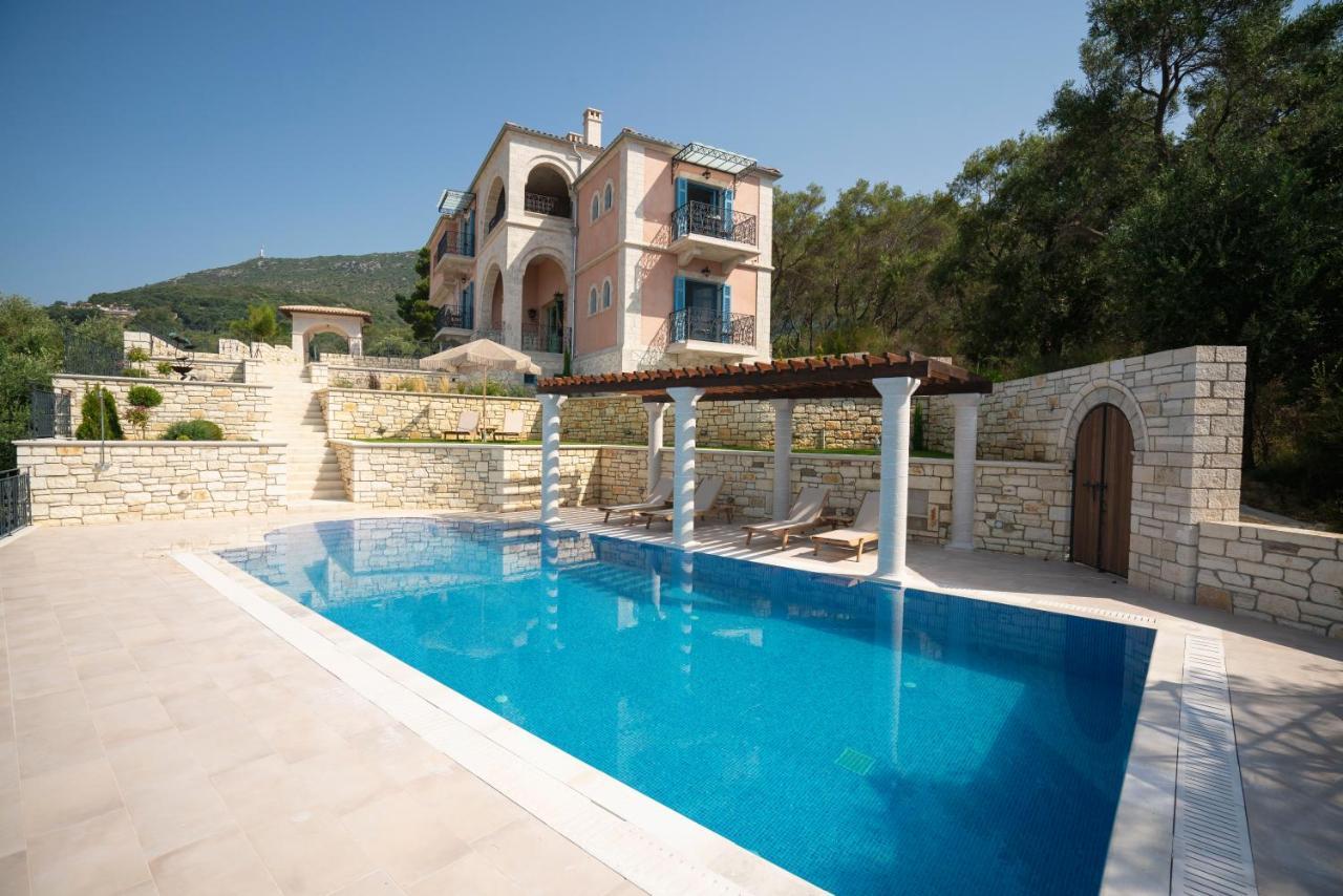 Aparthotel Elysium Living Parga Esterno foto
